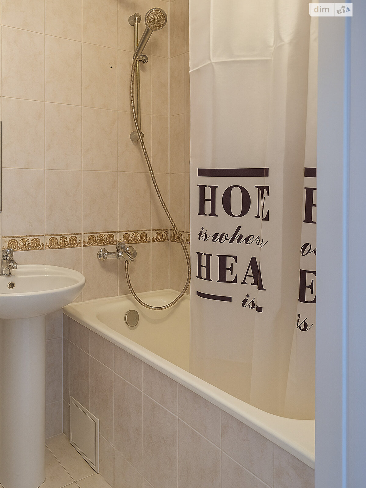 Продаж трикімнатної квартири в Києві, на вул. Березняківська 38, район Березняки фото 1