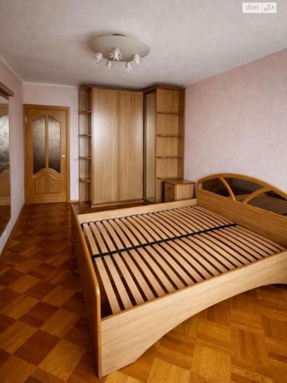 Продажа трехкомнатной квартиры в Киеве, на ул. Березняковская 30, район Березняки фото 1