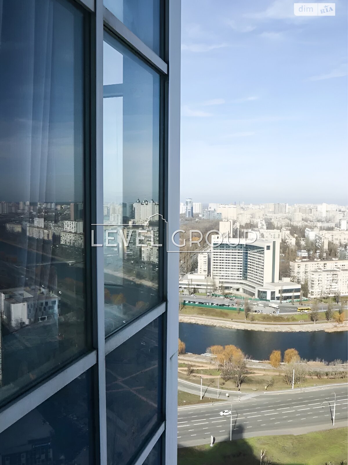 Продаж трикімнатної квартири в Києві, на наб. Дніпровська 1А, район Березняки фото 1 Продаж трикімнатної квартири в Києві, на наб. Дніпровська 1А, район Березняки фото 1