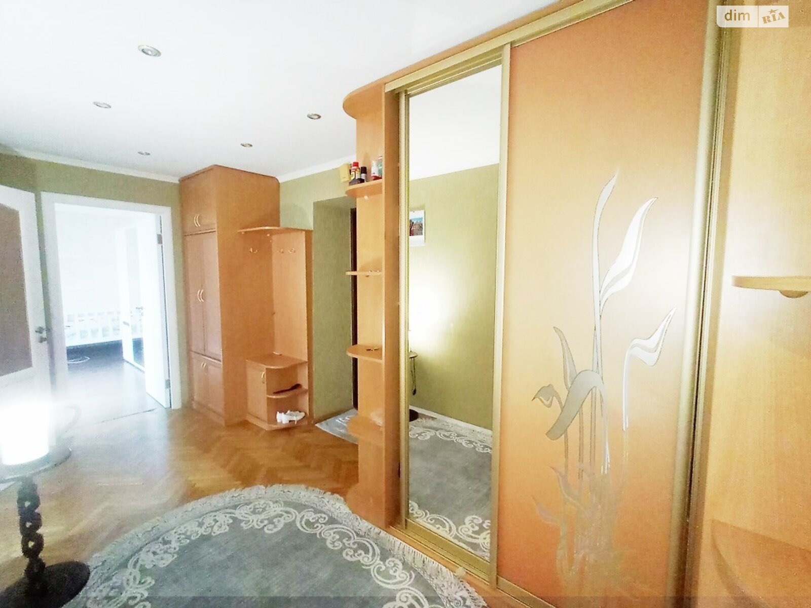 Продаж трикімнатної квартири в Києві, на наб. Дніпровська 13, район Березняки фото 1 Продаж трикімнатної квартири в Києві, на наб. Дніпровська 13, район Березняки фото 1