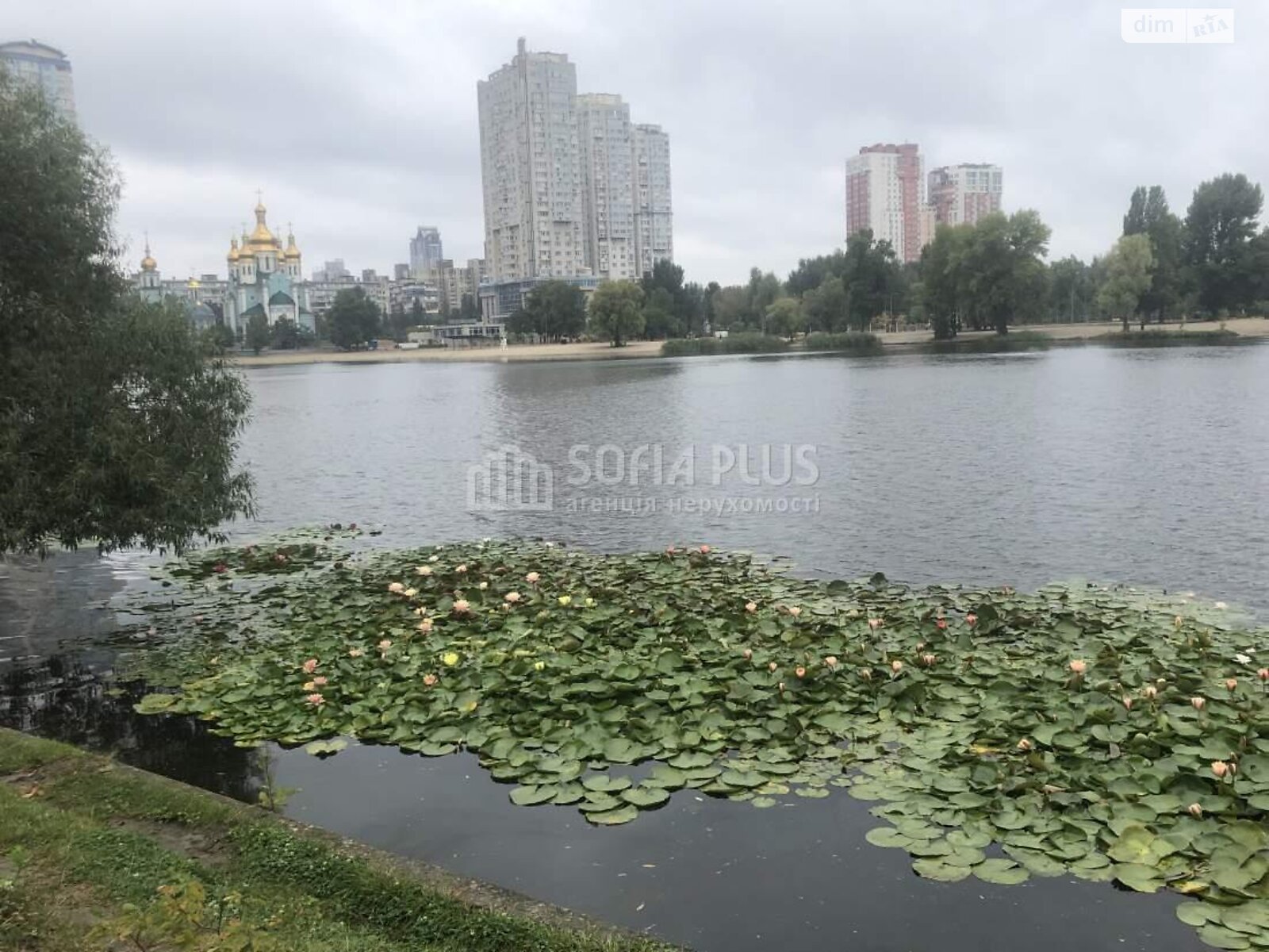Продаж двокімнатної квартири в Києві, на просп. Павла Тичини 9, район Березняки фото 1 Продаж двокімнатної квартири в Києві, на просп. Павла Тичини 9, район Березняки фото 1