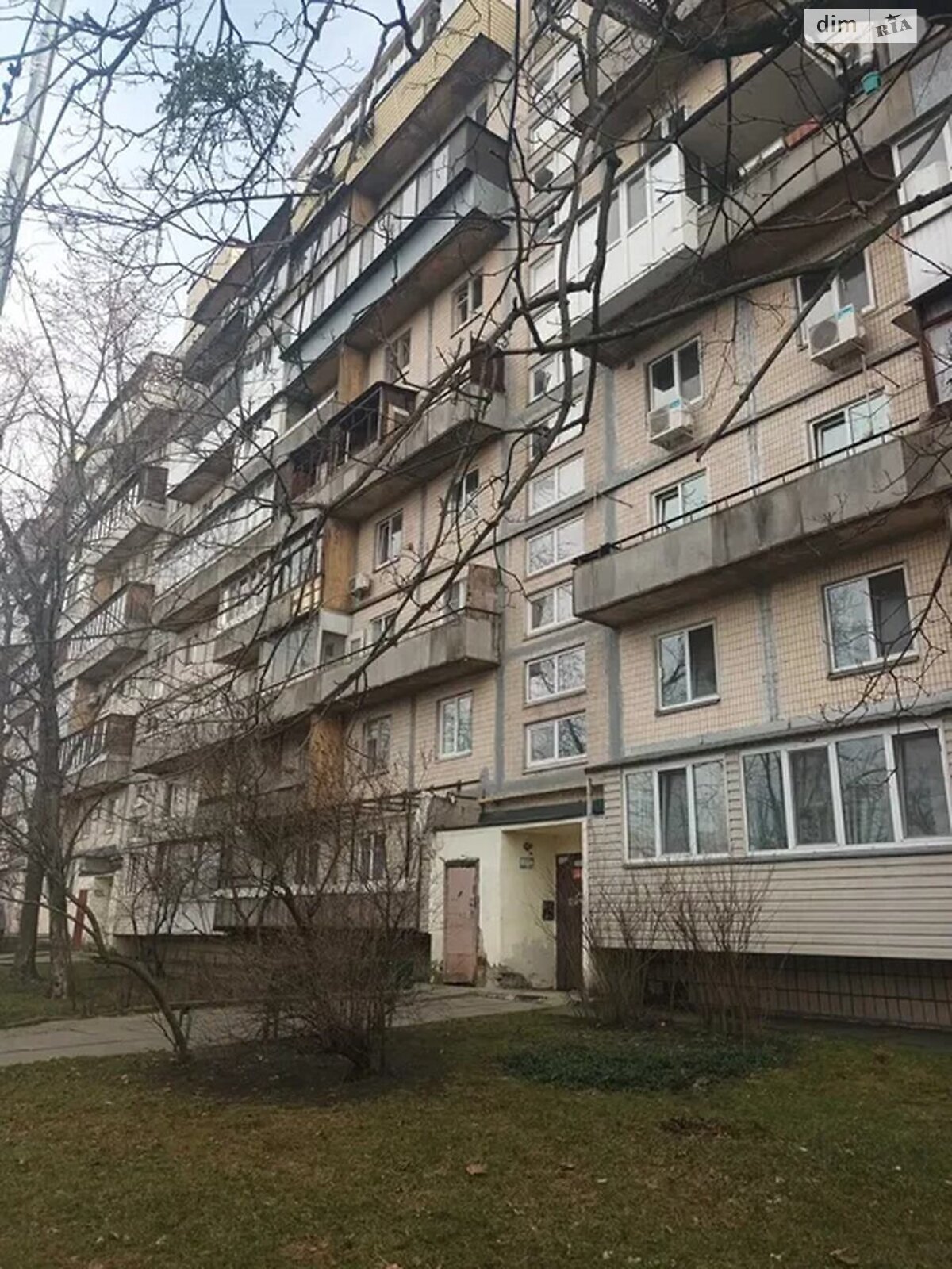 Продаж однокімнатної квартири в Києві, на просп. Павла Тичини 3, район Березняки фото 1