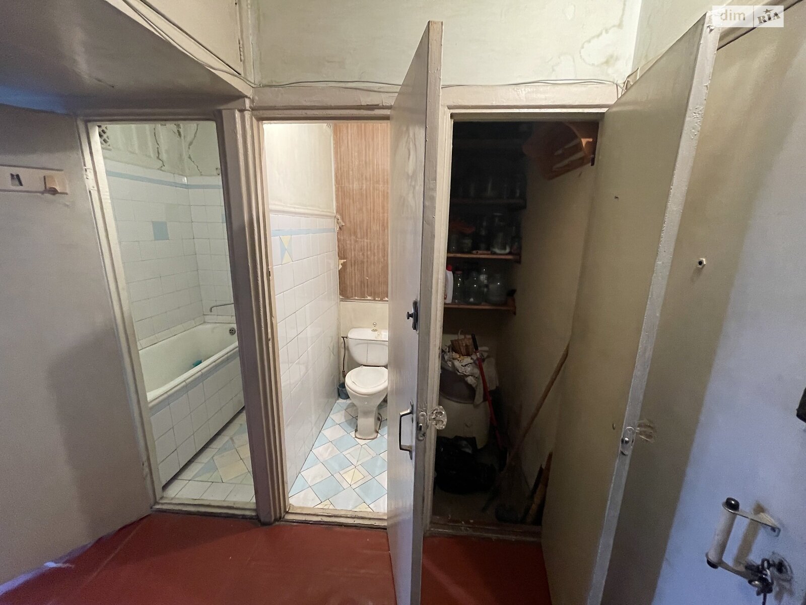 Продажа трехкомнатной квартиры в Киеве, на просп. Павла Тычины 26, район Днепровский фото 1 Продажа трехкомнатной квартиры в Киеве, на просп. Павла Тычины 26, район Днепровский фото 1