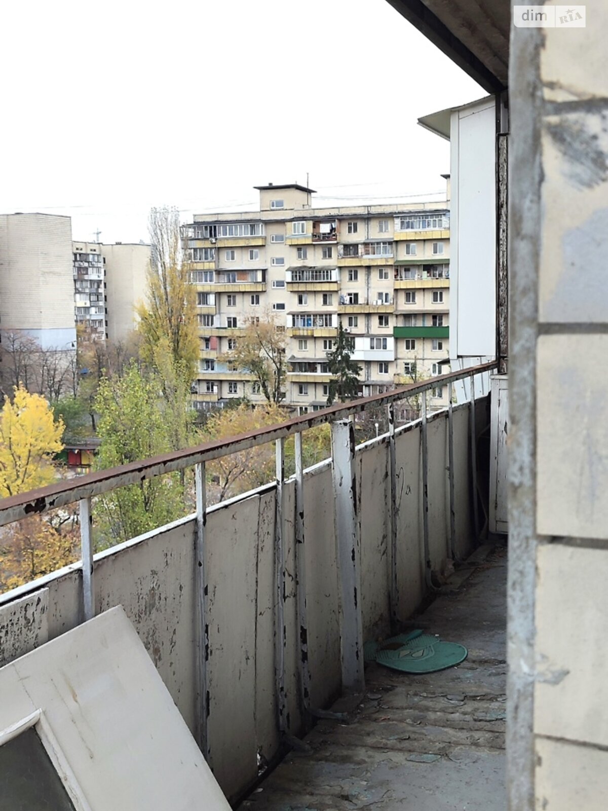 Продаж трикімнатної квартири в Києві, на просп. Павла Тичини 12В, район Березняки фото 1 Продаж трикімнатної квартири в Києві, на просп. Павла Тичини 12В, район Березняки фото 1