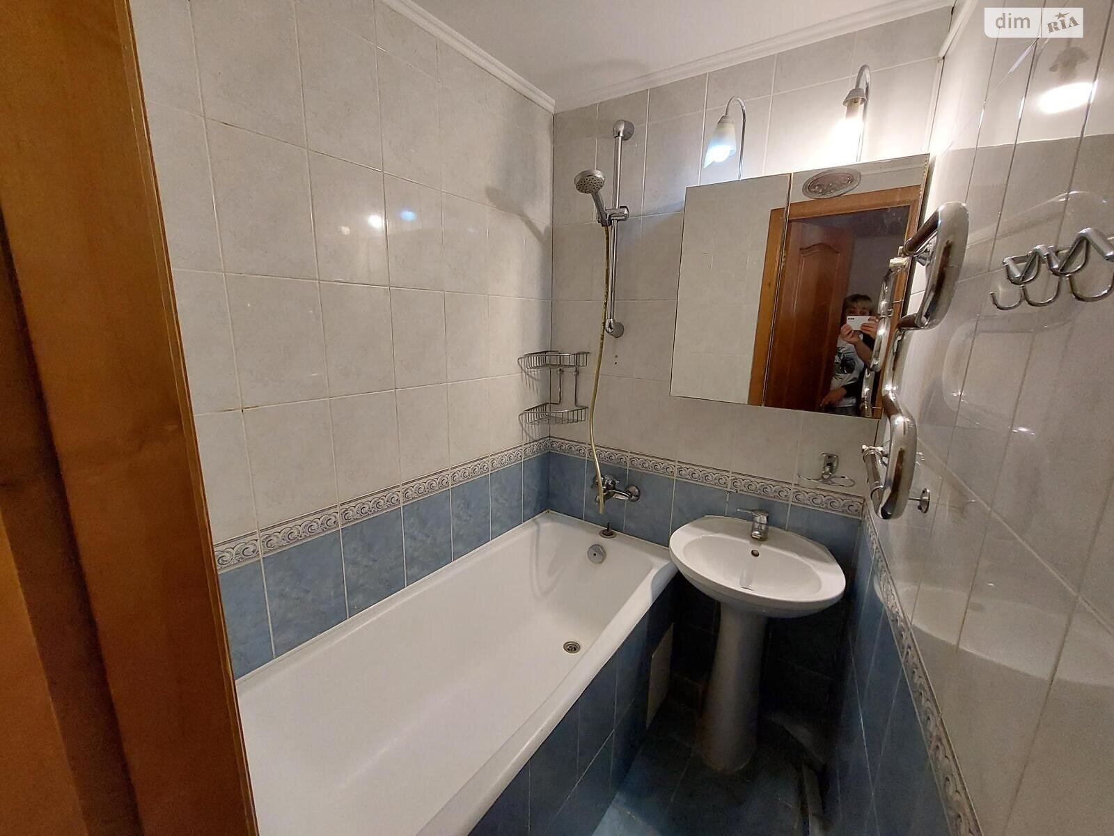 Продажа трехкомнатной квартиры в Киеве, на просп. Павла Тычины 19, район Березняки фото 1 Продажа трехкомнатной квартиры в Киеве, на просп. Павла Тычины 19, район Березняки фото 1