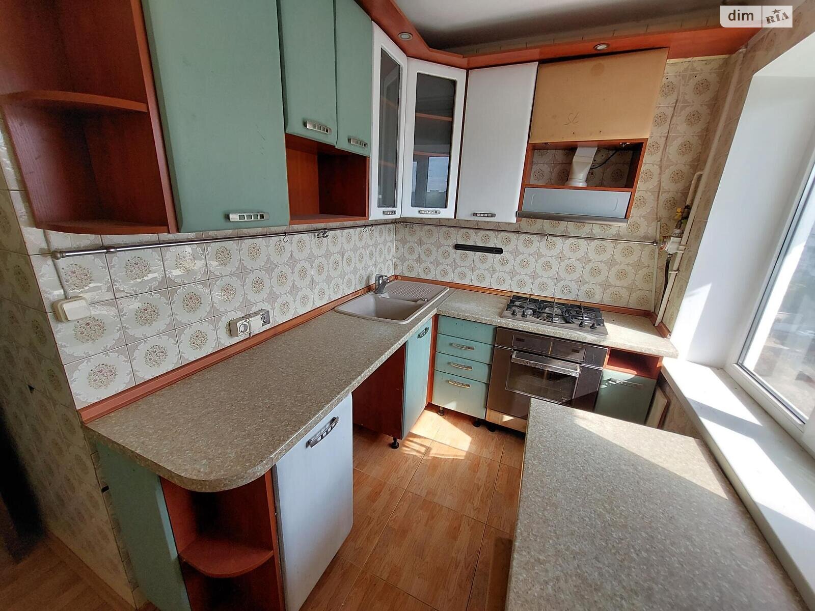Продажа трехкомнатной квартиры в Киеве, на просп. Павла Тычины 19, район Березняки фото 1 Продажа трехкомнатной квартиры в Киеве, на просп. Павла Тычины 19, район Березняки фото 1