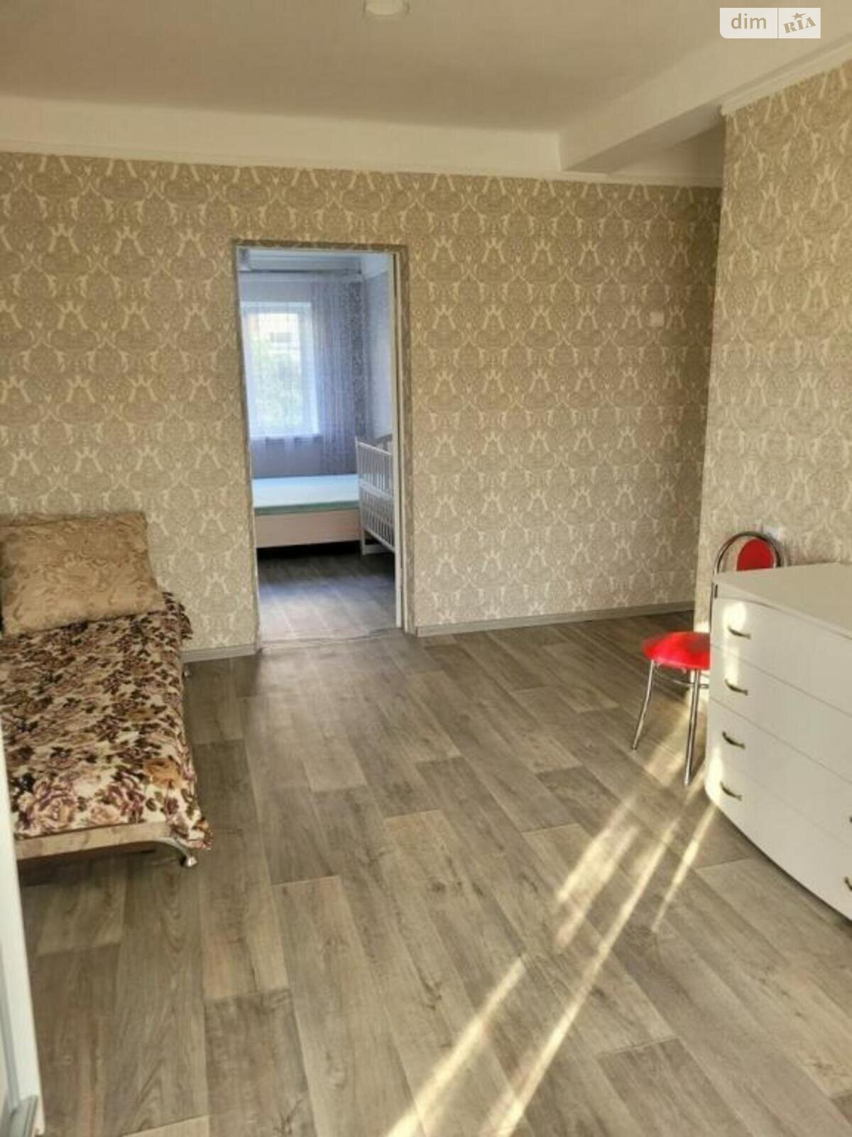 Продаж багатокімнатної квартири в Києві, на просп. Павла Тичини, район Березняки фото 1 Продаж багатокімнатної квартири в Києві, на просп. Павла Тичини, район Березняки фото 1