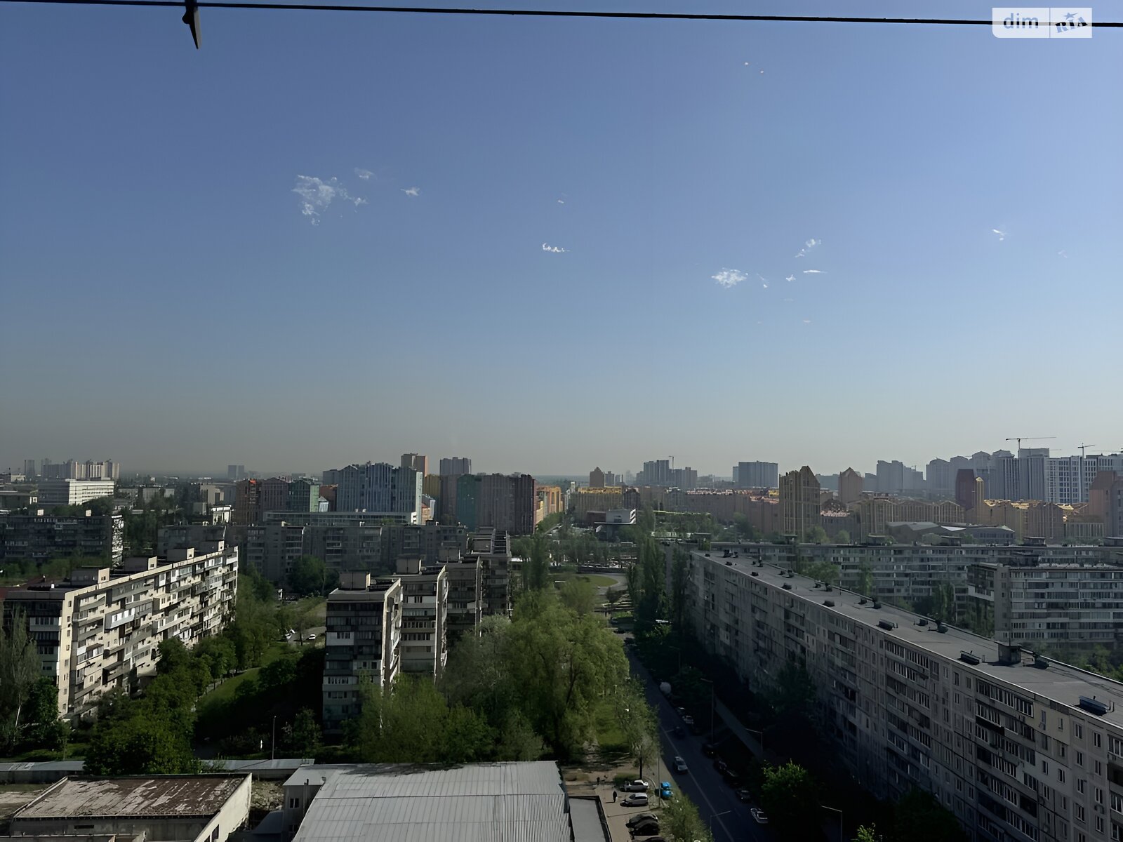 Продаж трикімнатної квартири в Києві, на просп. Павла Тичини 13, район Березняки фото 1