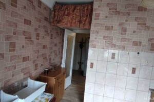 Продаж однокімнатної квартири в Києві, на просп. Павла Тичини 5, район Березняки фото 2