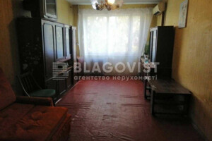Продажа трехкомнатной квартиры в Киеве, на просп. Павла Тычины 26, район Березняки фото 2