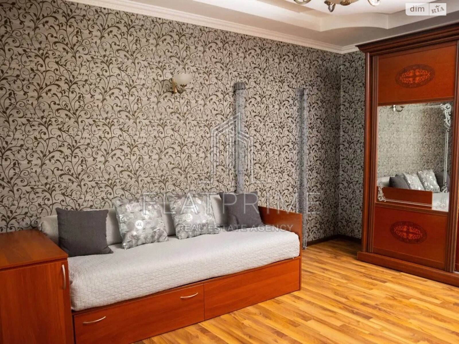 Продажа трехкомнатной квартиры в Киеве, на просп. Павла Тычины 16/2, район Березняки фото 1 Продажа трехкомнатной квартиры в Киеве, на просп. Павла Тычины 16/2, район Березняки фото 1