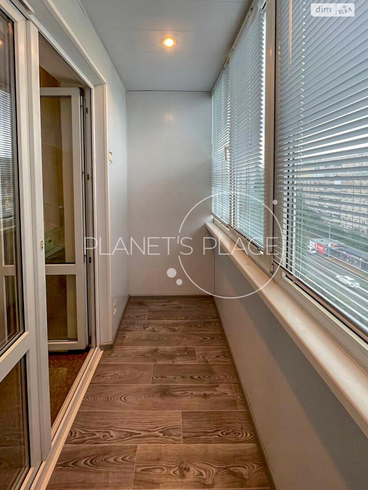 Продажа трехкомнатной квартиры в Киеве, на просп. Павла Тычины 11, район Березняки фото 1