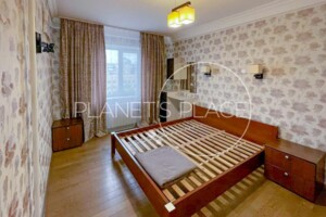 Продажа трехкомнатной квартиры в Киеве, на просп. Павла Тычины 11, район Березняки фото 2