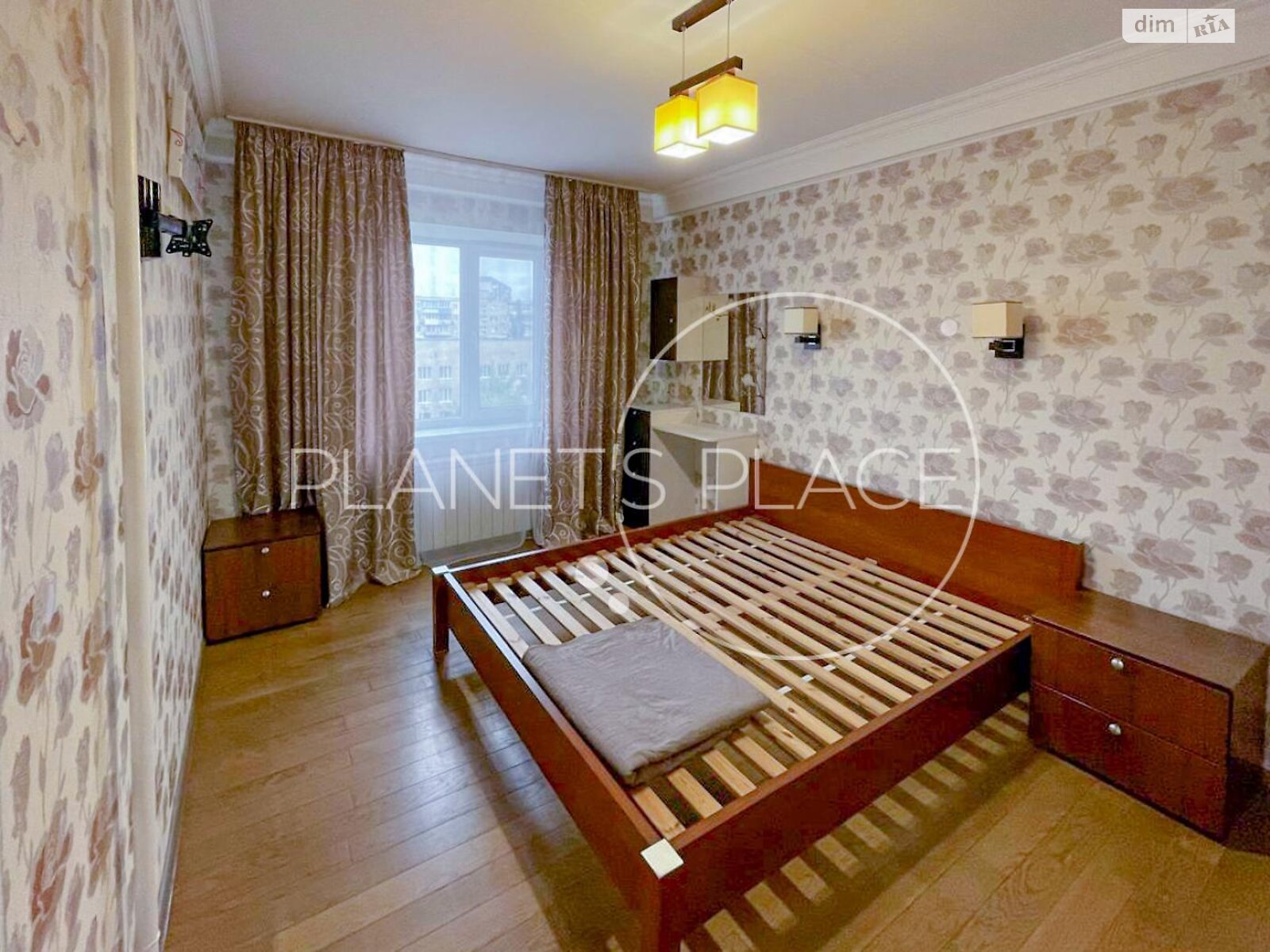 Продажа трехкомнатной квартиры в Киеве, на просп. Павла Тычины 11, район Березняки фото 1