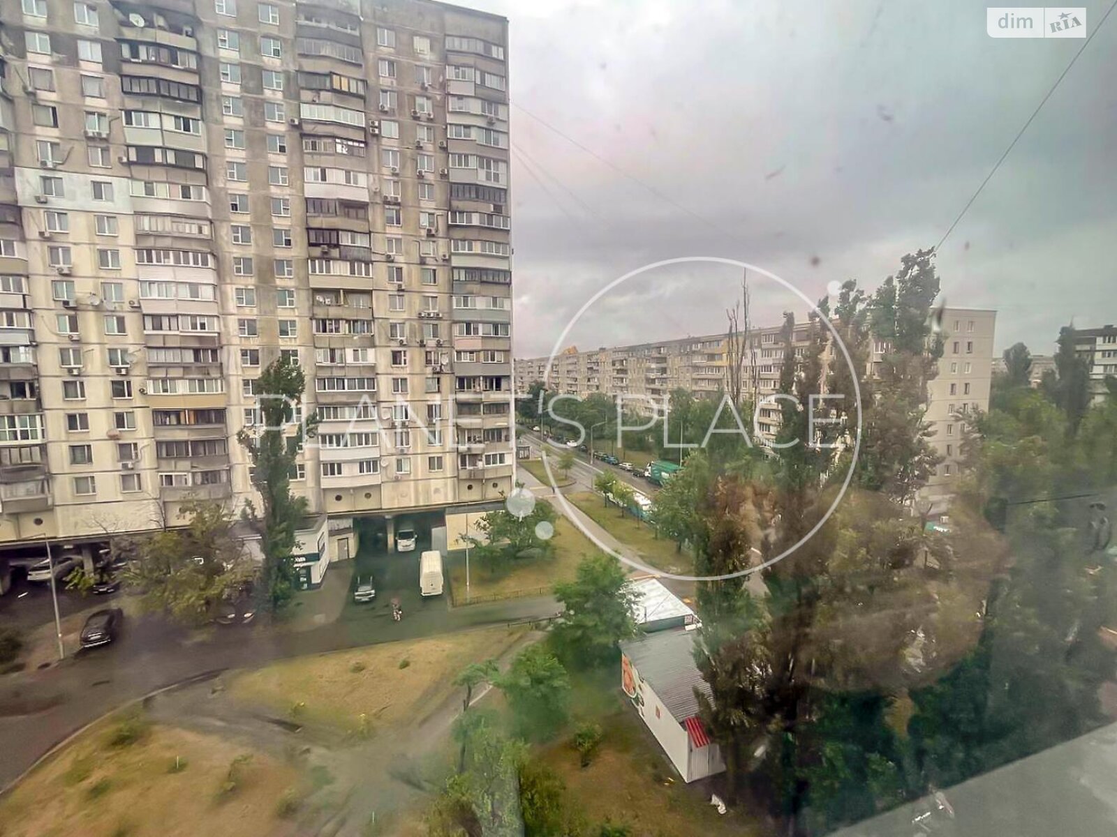 Продажа трехкомнатной квартиры в Киеве, на просп. Павла Тычины 11, район Березняки фото 1