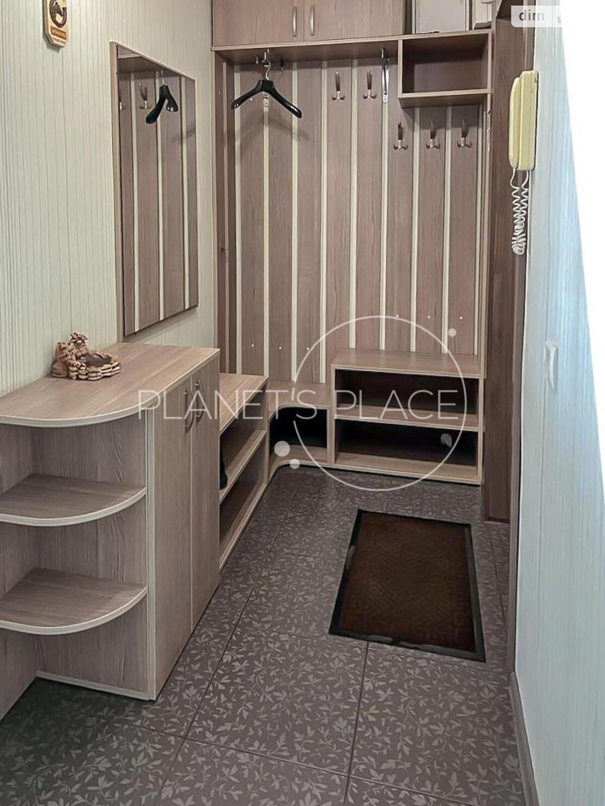 Продажа трехкомнатной квартиры в Киеве, на просп. Павла Тычины 11, район Березняки фото 1