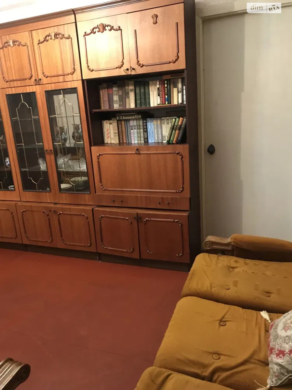 Продаж трикімнатної квартири в Києві, на просп. Павла Тичини 21, район Березняки фото 1