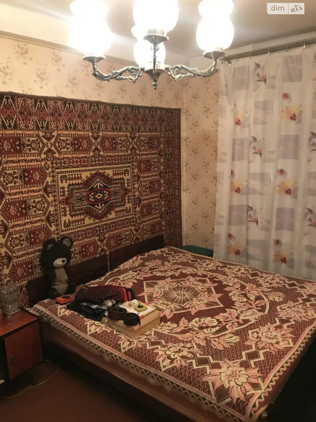 Продаж трикімнатної квартири в Києві, на просп. Павла Тичини 21, район Березняки фото 1