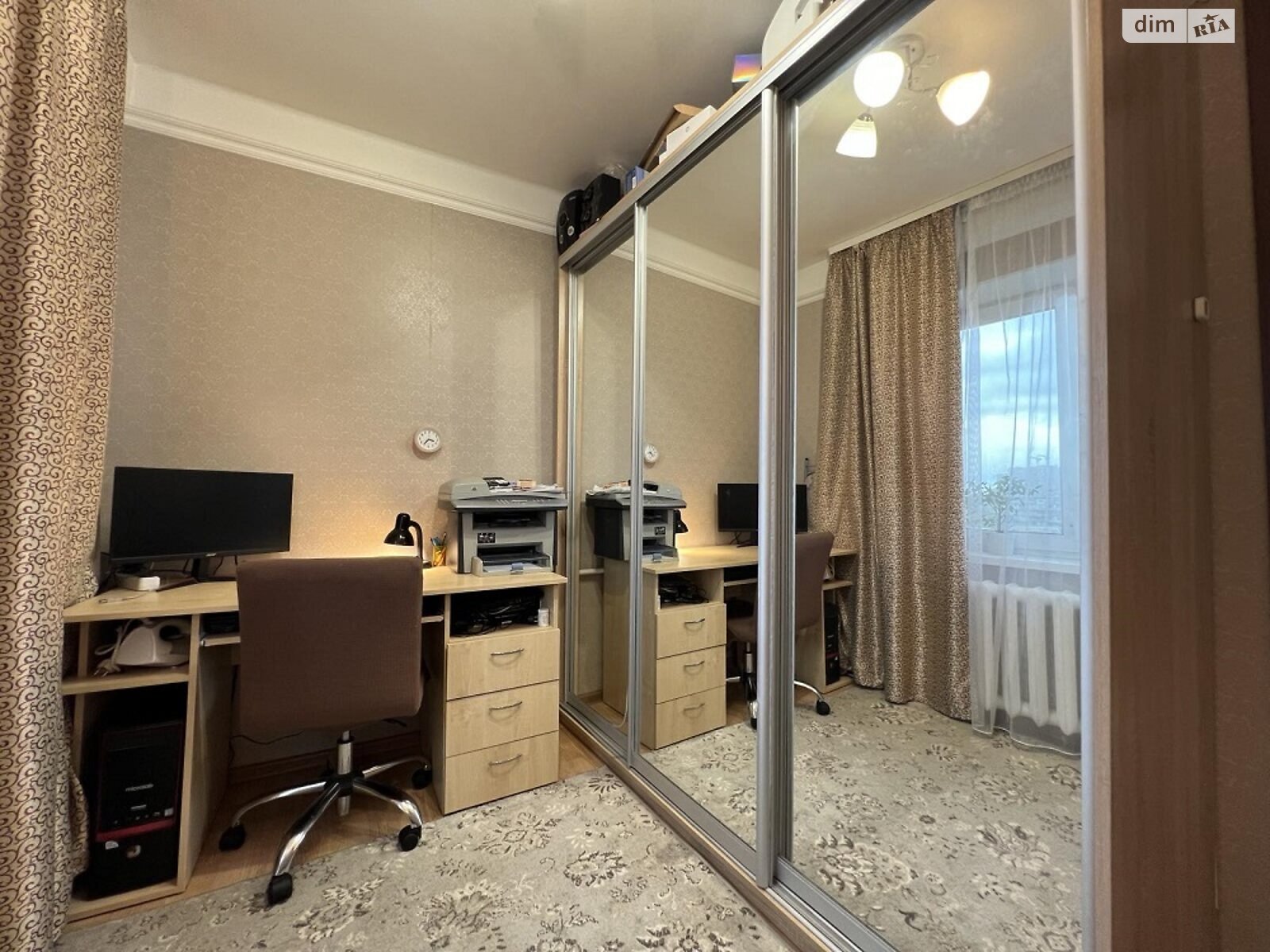 Продажа четырехкомнатной квартиры в Киеве, на просп. Павла Тычины 19, район Березняки фото 1