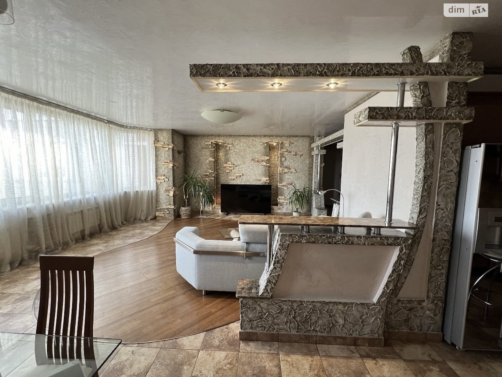 Продажа двухкомнатной квартиры в Киеве, на просп. Павла Тычины 2, район Березняки фото 1