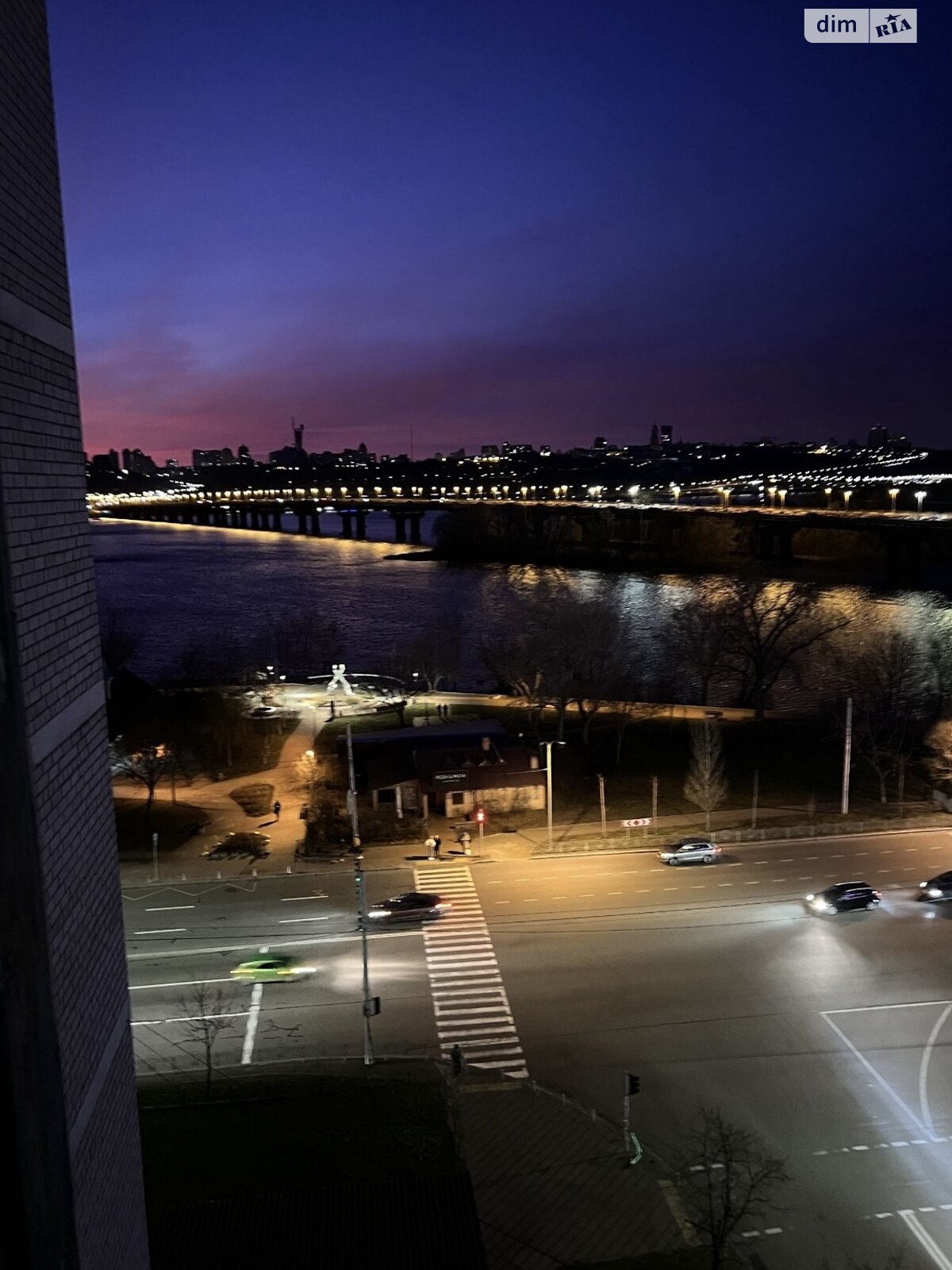 Продажа двухкомнатной квартиры в Киеве, на просп. Павла Тычины 2, район Березняки фото 1