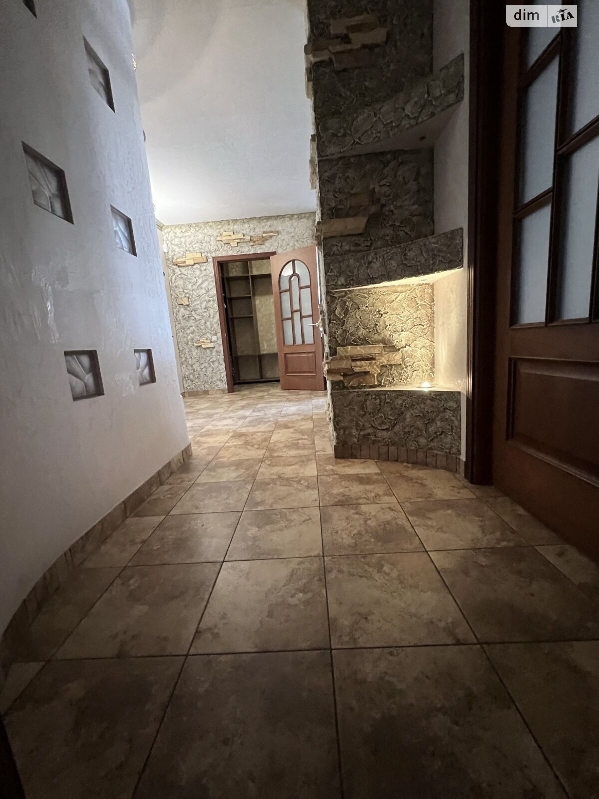 Продажа двухкомнатной квартиры в Киеве, на просп. Павла Тычины 2, район Березняки фото 1