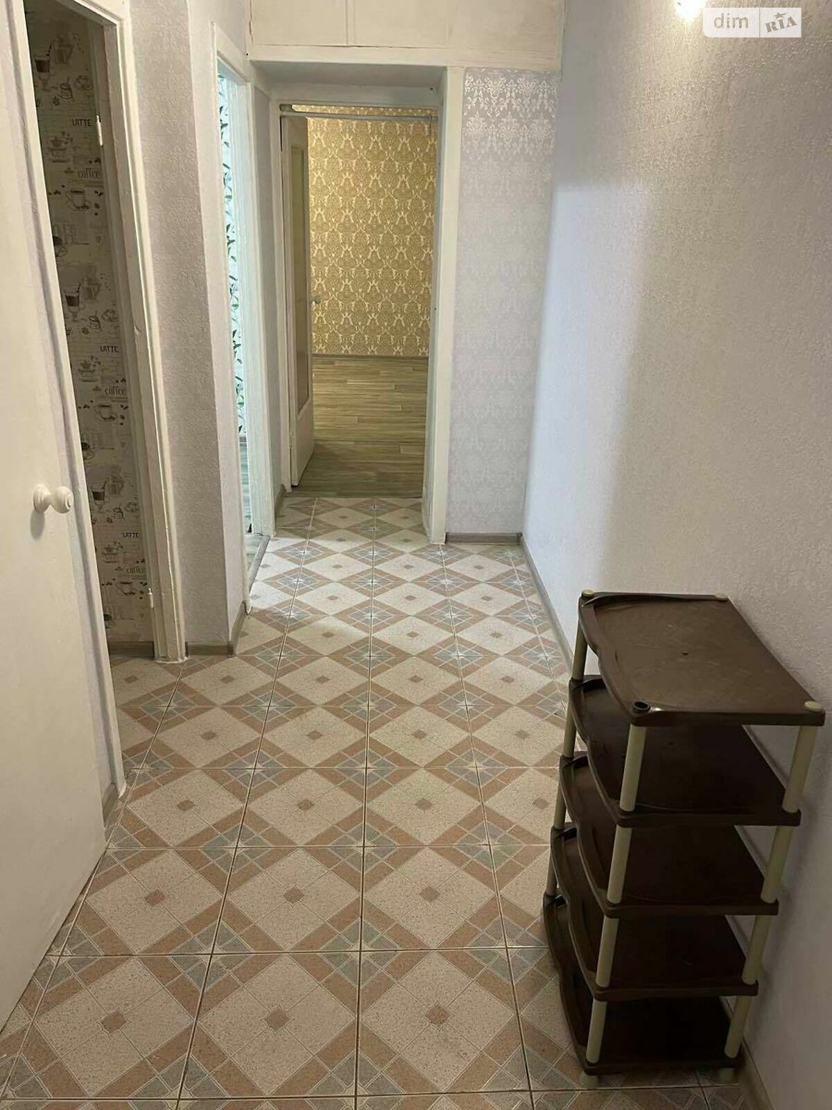 Продаж трикімнатної квартири в Києві, на просп. Павла Тичини 3, район Березняки фото 1