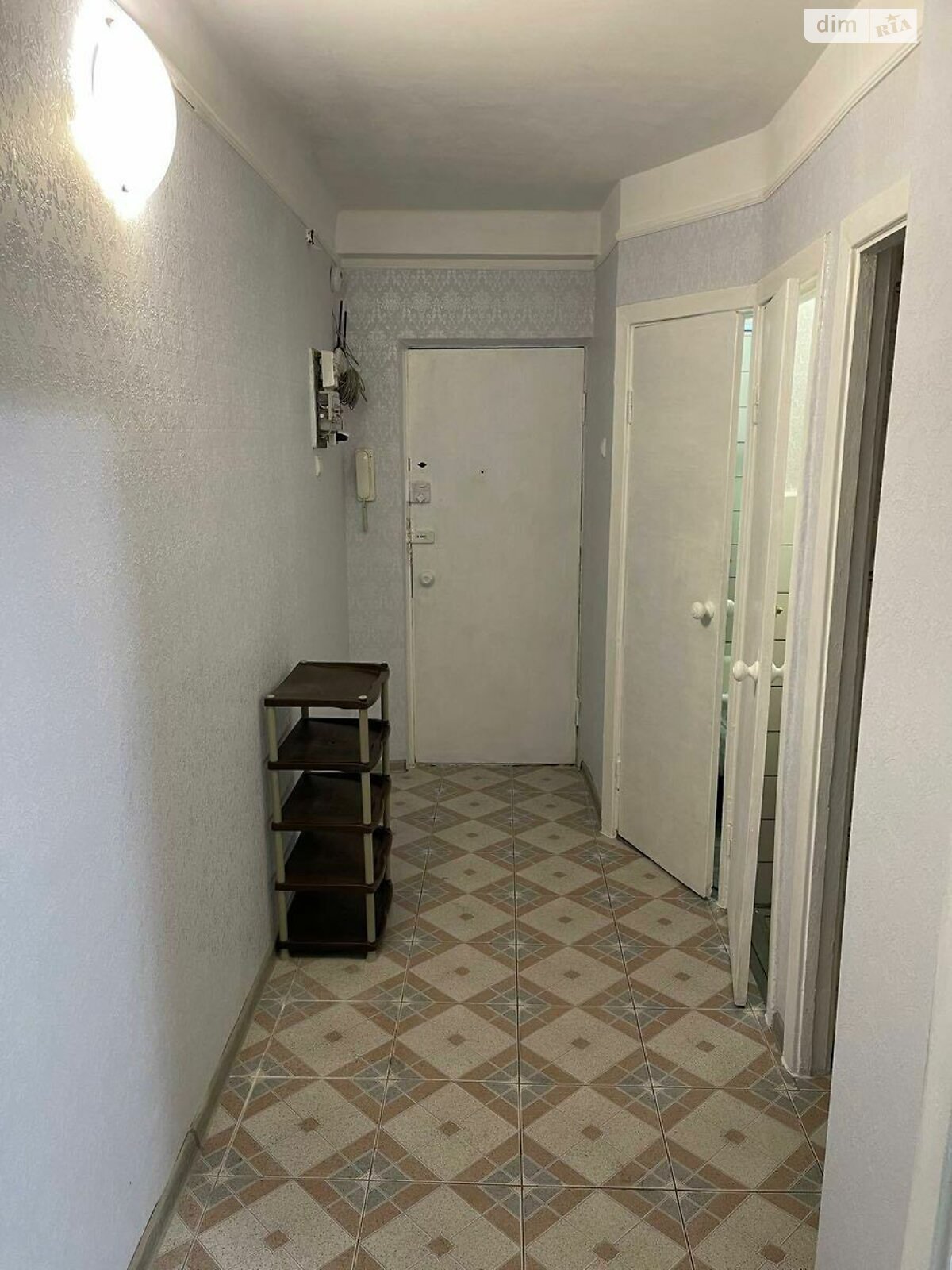 Продаж трикімнатної квартири в Києві, на просп. Павла Тичини 3, район Березняки фото 1