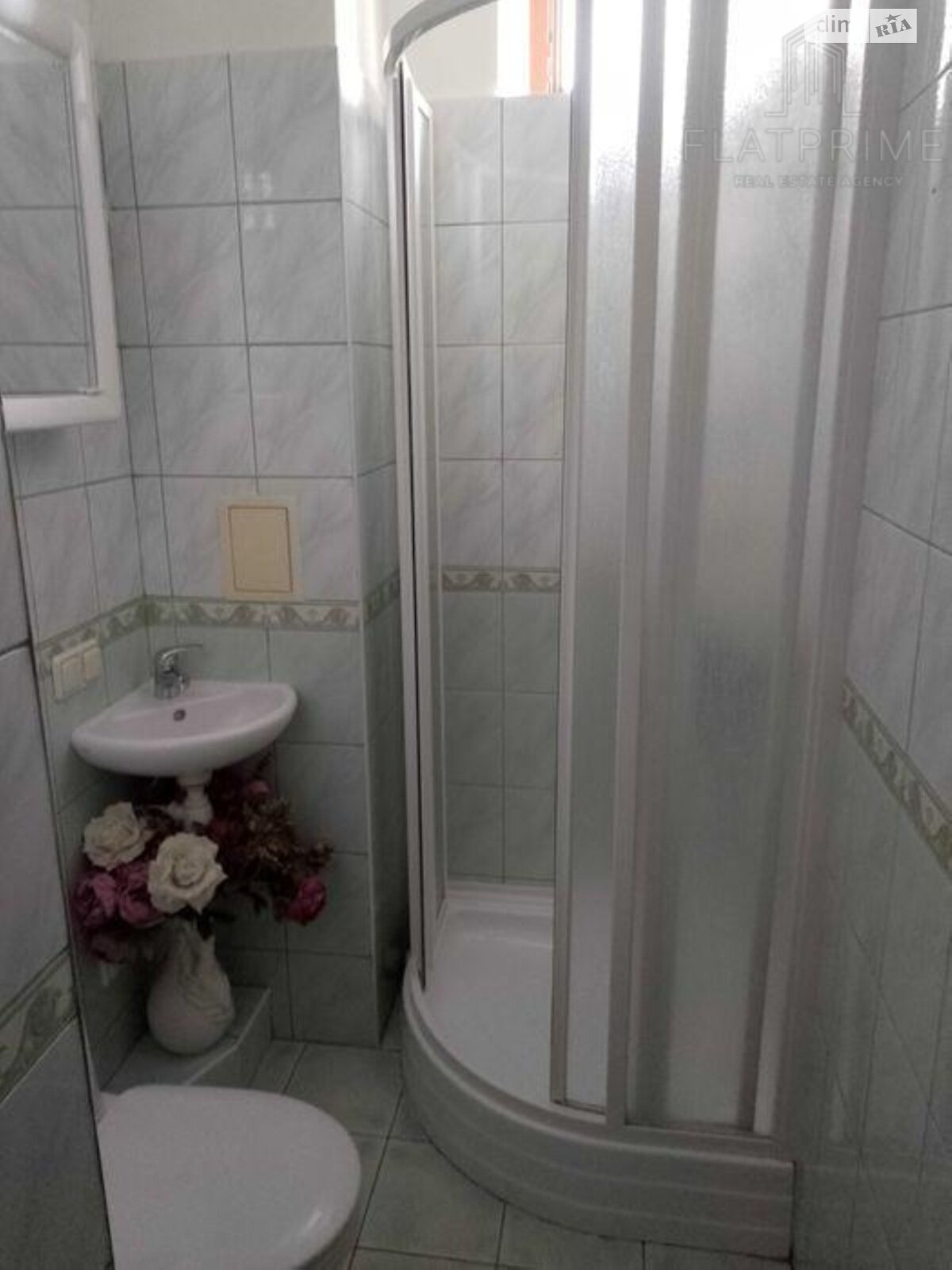 Продажа трехкомнатной квартиры в Киеве, на просп. Павла Тычины 10, район Березняки фото 1