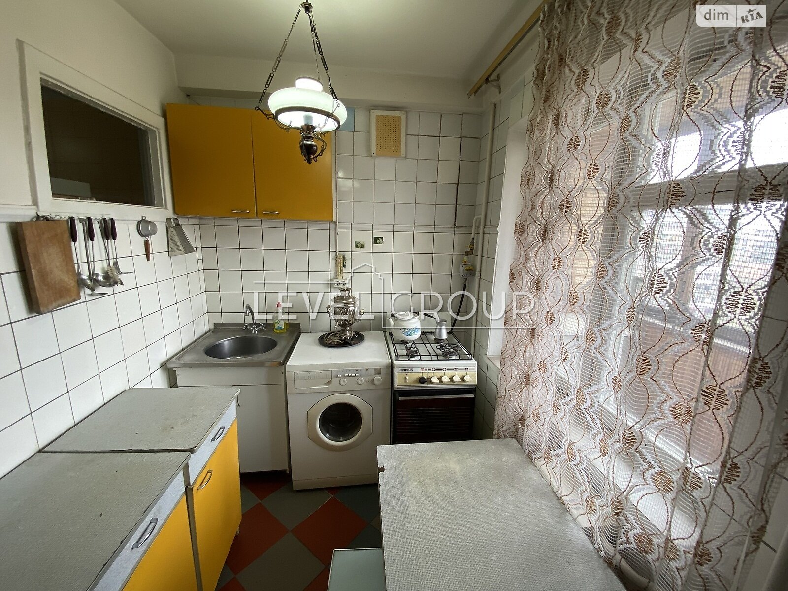 Продажа трехкомнатной квартиры в Киеве, на просп. Павла Тычины 21, район Березняки фото 1