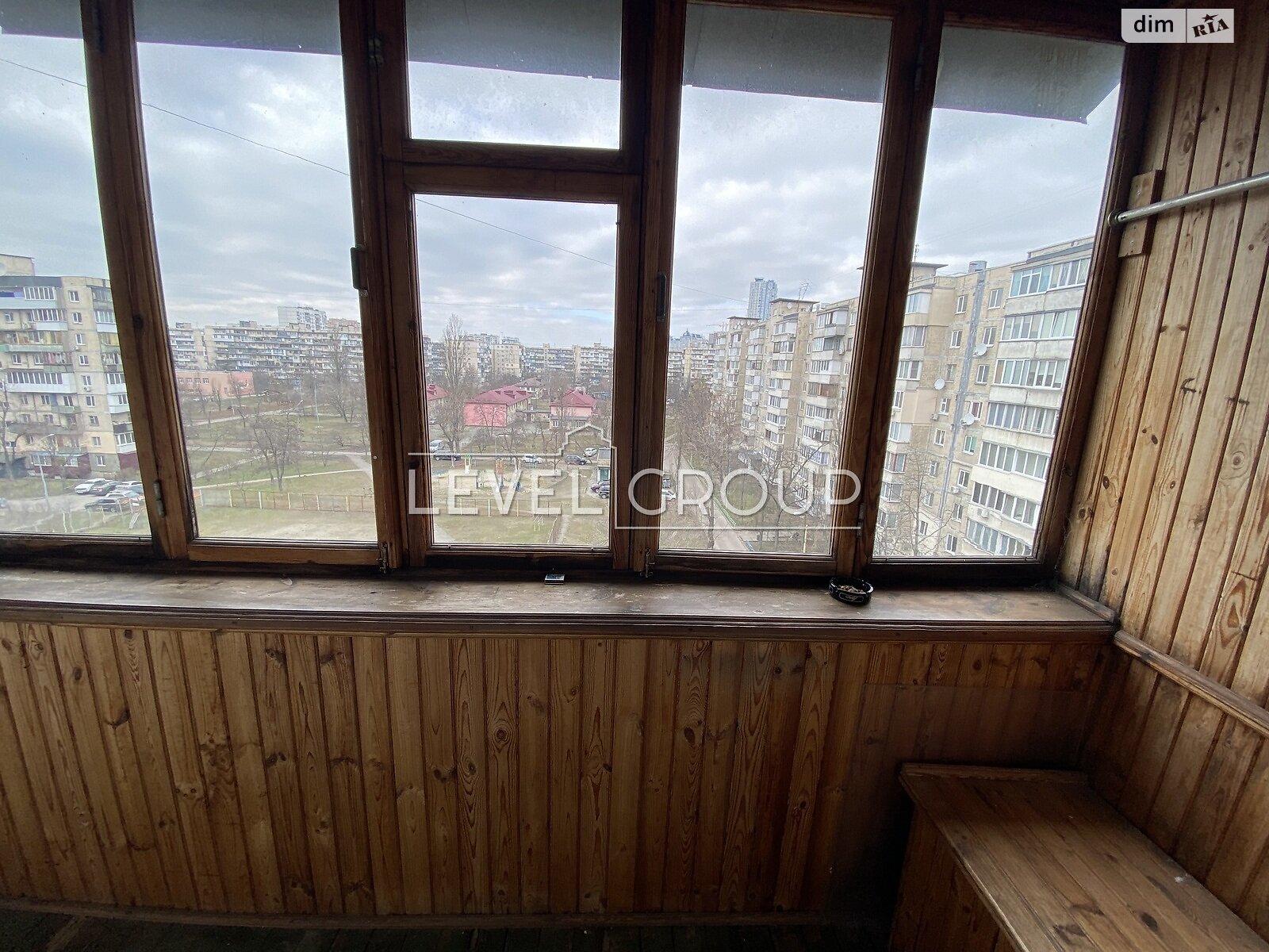 Продажа трехкомнатной квартиры в Киеве, на просп. Павла Тычины 21, район Березняки фото 1