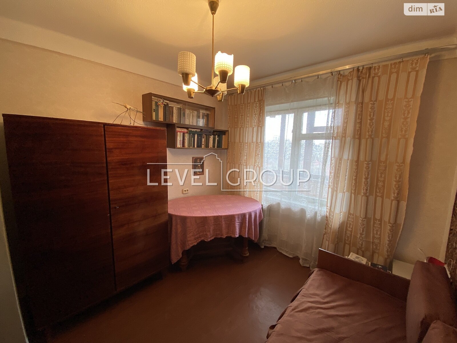 Продажа трехкомнатной квартиры в Киеве, на просп. Павла Тычины 21, район Березняки фото 1