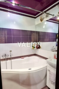 Продаж трикімнатної квартири в Києві, на вул. Юрія Шумського 10, район Березняки фото 2