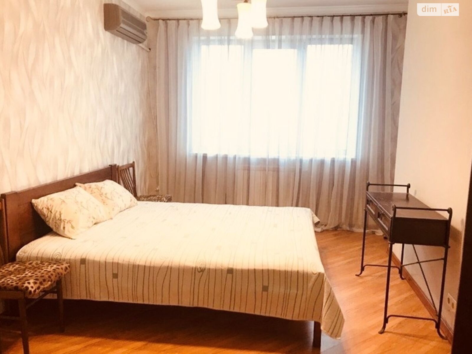 Продажа двухкомнатной квартиры в Киеве, на ул. Юрия Шумского 1, район Березняки фото 1