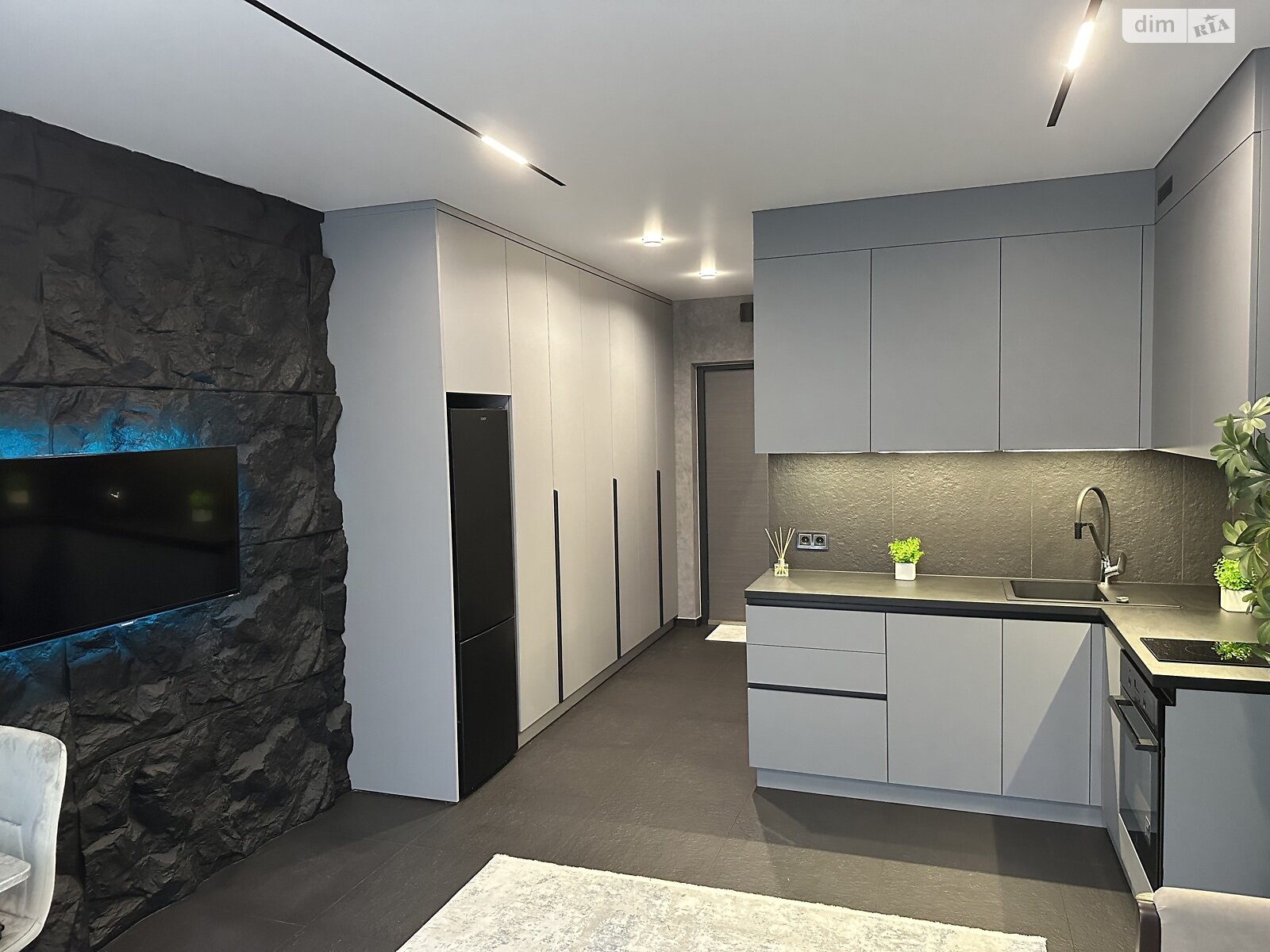 Продажа однокомнатной квартиры в Киеве, на ул. Берковецкая 4Д, район Берковец фото 1