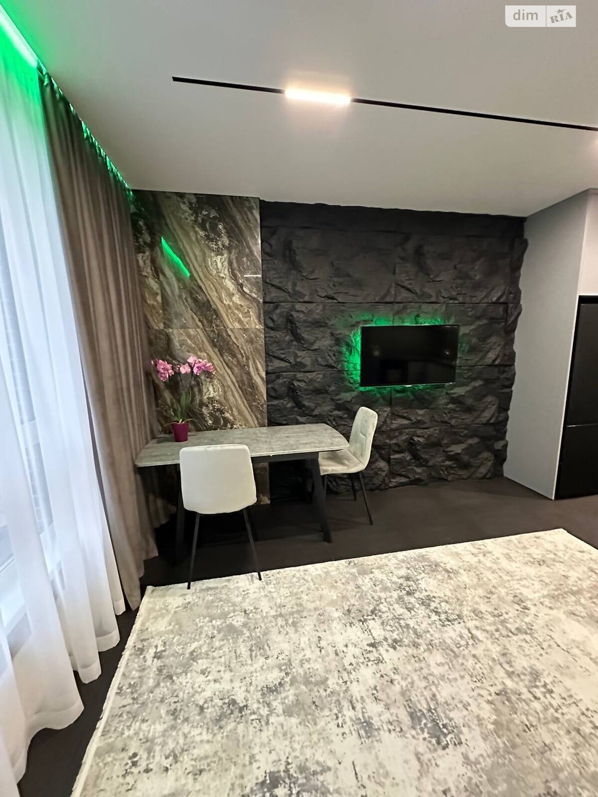 Продажа однокомнатной квартиры в Киеве, на ул. Берковецкая 4Д, район Берковец фото 1