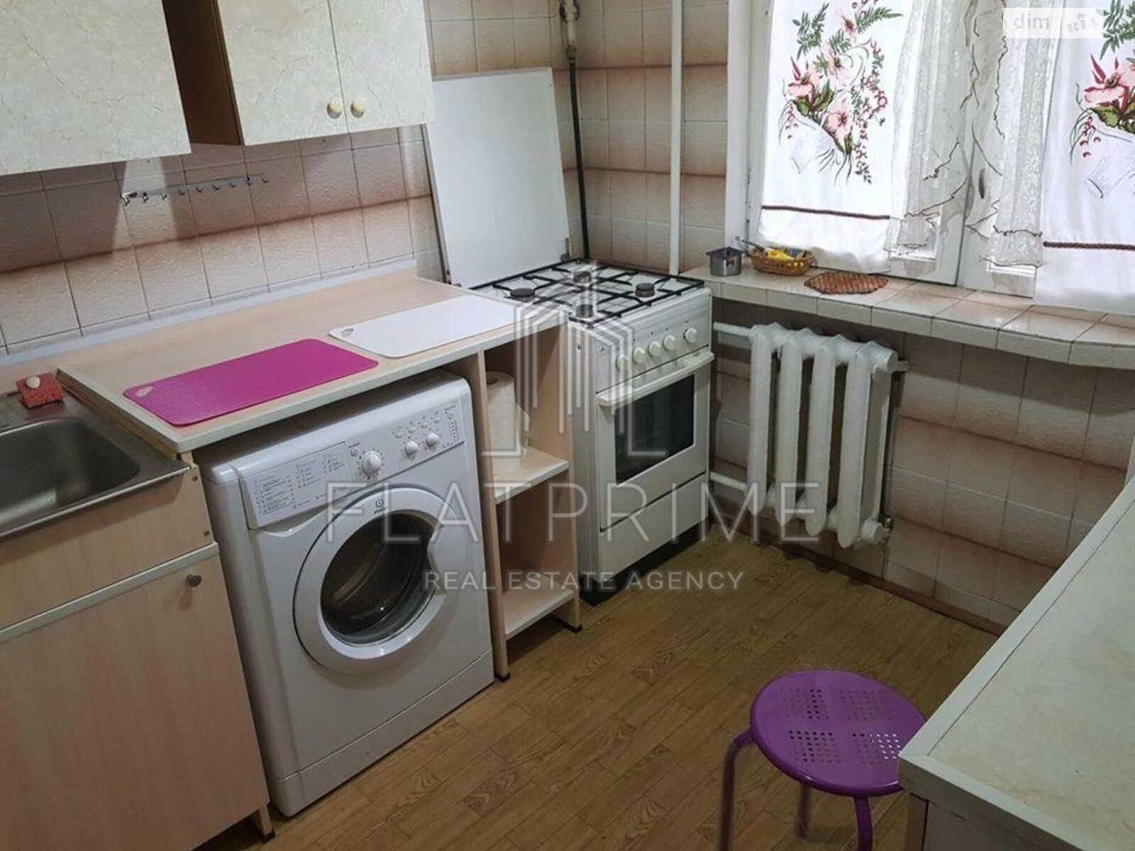 Продажа трехкомнатной квартиры в Киеве, на ул. Мрии 17В, район Берковец фото 1 Продажа трехкомнатной квартиры в Киеве, на ул. Мрии 17В, район Берковец фото 1