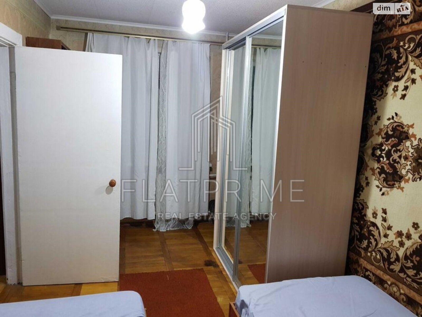 Продажа трехкомнатной квартиры в Киеве, на ул. Мрии 17В, район Берковец фото 1 Продажа трехкомнатной квартиры в Киеве, на ул. Мрии 17В, район Берковец фото 1