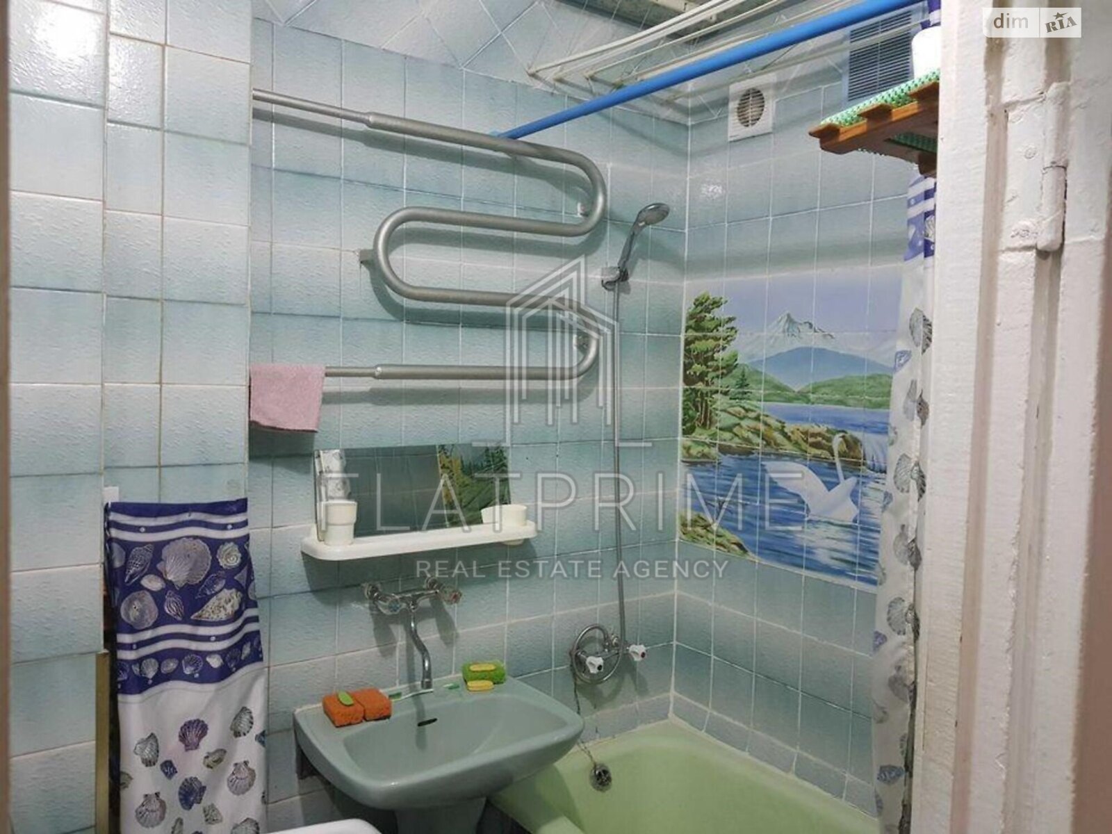 Продажа трехкомнатной квартиры в Киеве, на ул. Мрии 17В, район Берковец фото 1 Продажа трехкомнатной квартиры в Киеве, на ул. Мрии 17В, район Берковец фото 1