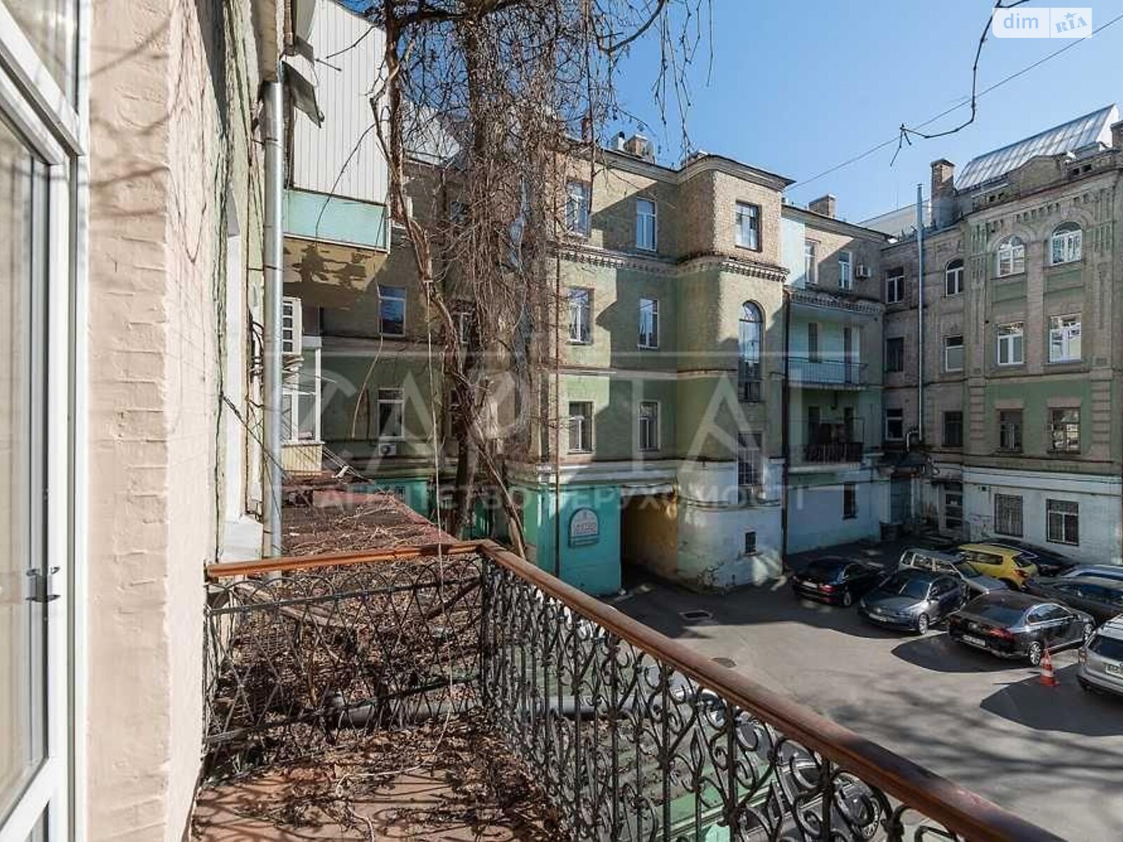 Продаж трикімнатної квартири в Києві, на вул. Богдана Хмельницького, фото 1 Продаж трикімнатної квартири в Києві, на вул. Богдана Хмельницького, фото 1
