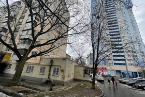 Продажа трехкомнатной квартиры в Киеве, на ул. Богдановская 4, район Соломенский фото 2