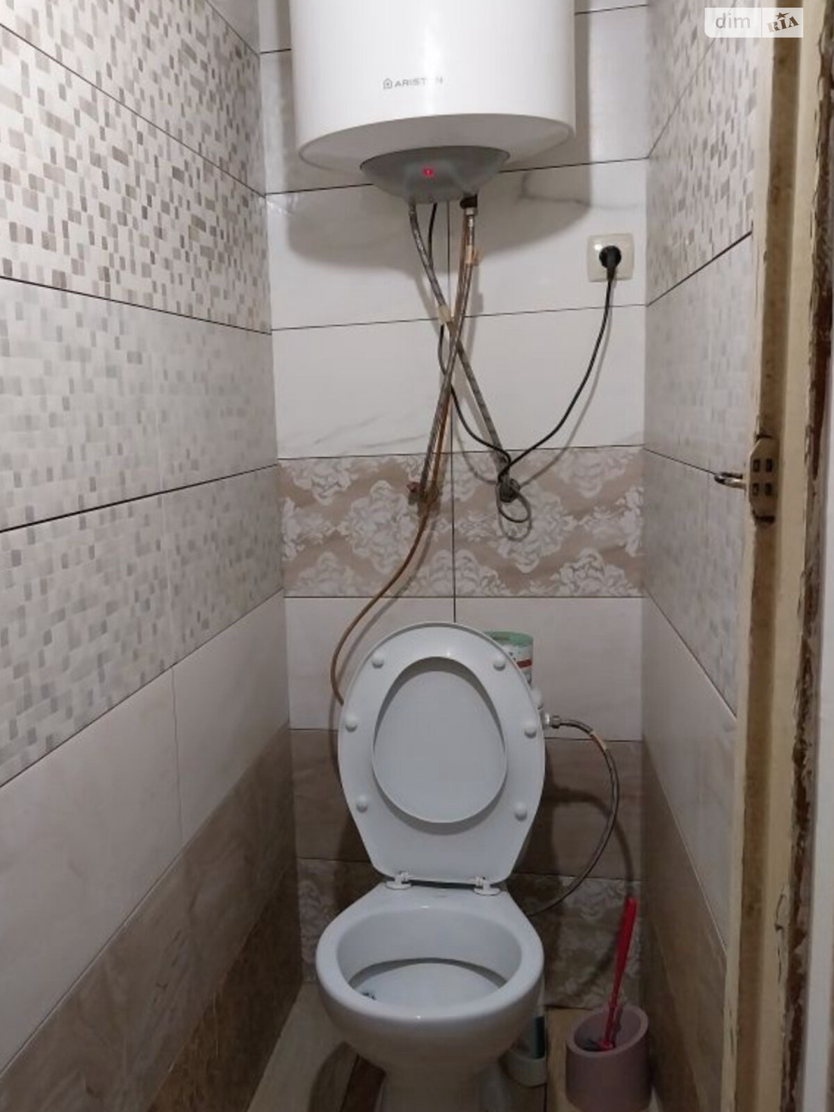 Продаж двокімнатної квартири в Києві, на вул. Велика Окружна 2, фото 1 Продаж двокімнатної квартири в Києві, на вул. Велика Окружна 2, фото 1