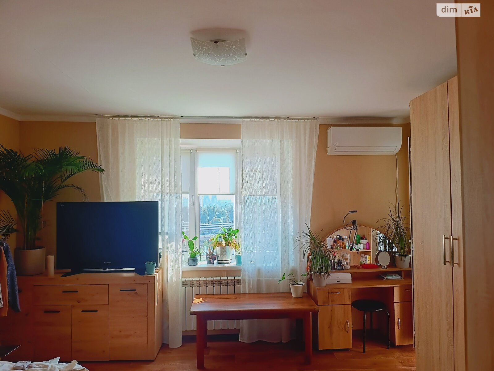 Продаж трикімнатної квартири в Києві, на вул. Академіка Корольова 2А, район Борщагівка фото 1 Продаж трикімнатної квартири в Києві, на вул. Академіка Корольова 2А, район Борщагівка фото 1
