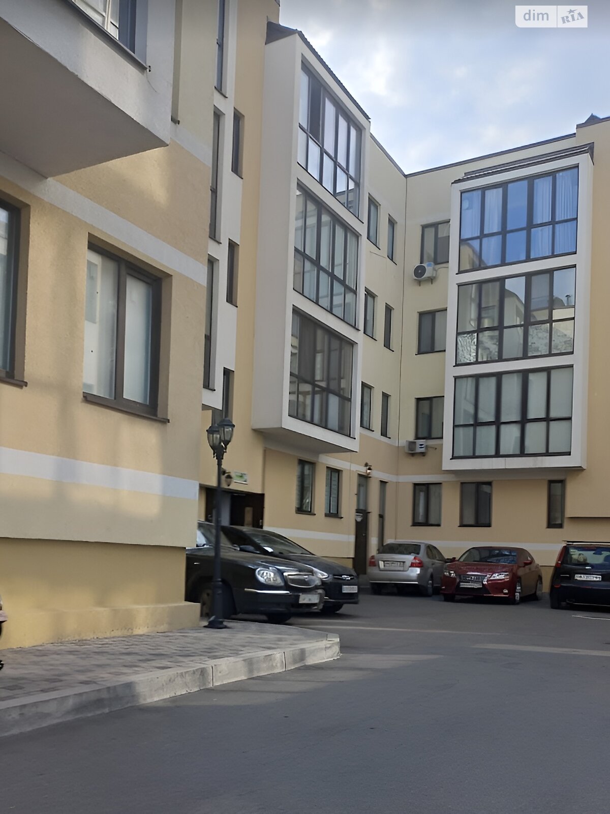 Продажа однокомнатной квартиры в Киеве, на ул. Береговая 3, район Борщаговка фото 1 Продажа однокомнатной квартиры в Киеве, на ул. Береговая 3, район Борщаговка фото 1