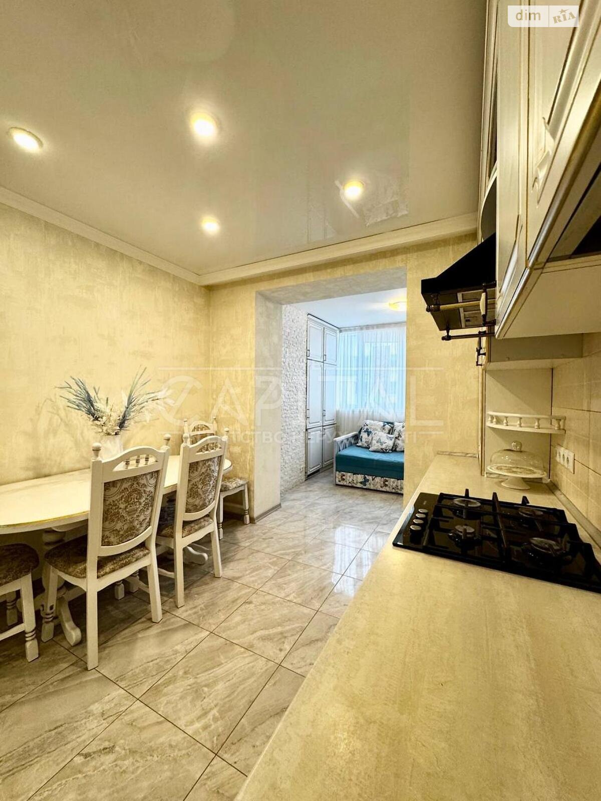 Продажа однокомнатной квартиры в Киеве, на ул. Боголюбова 11, район Борщаговка фото 1