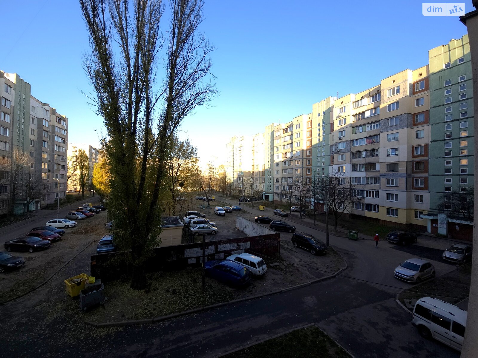 Продаж трикімнатної квартири в Києві, на вул. Григоровича-Барського 7, район Борщагівка фото 1 Продаж трикімнатної квартири в Києві, на вул. Григоровича-Барського 7, район Борщагівка фото 1