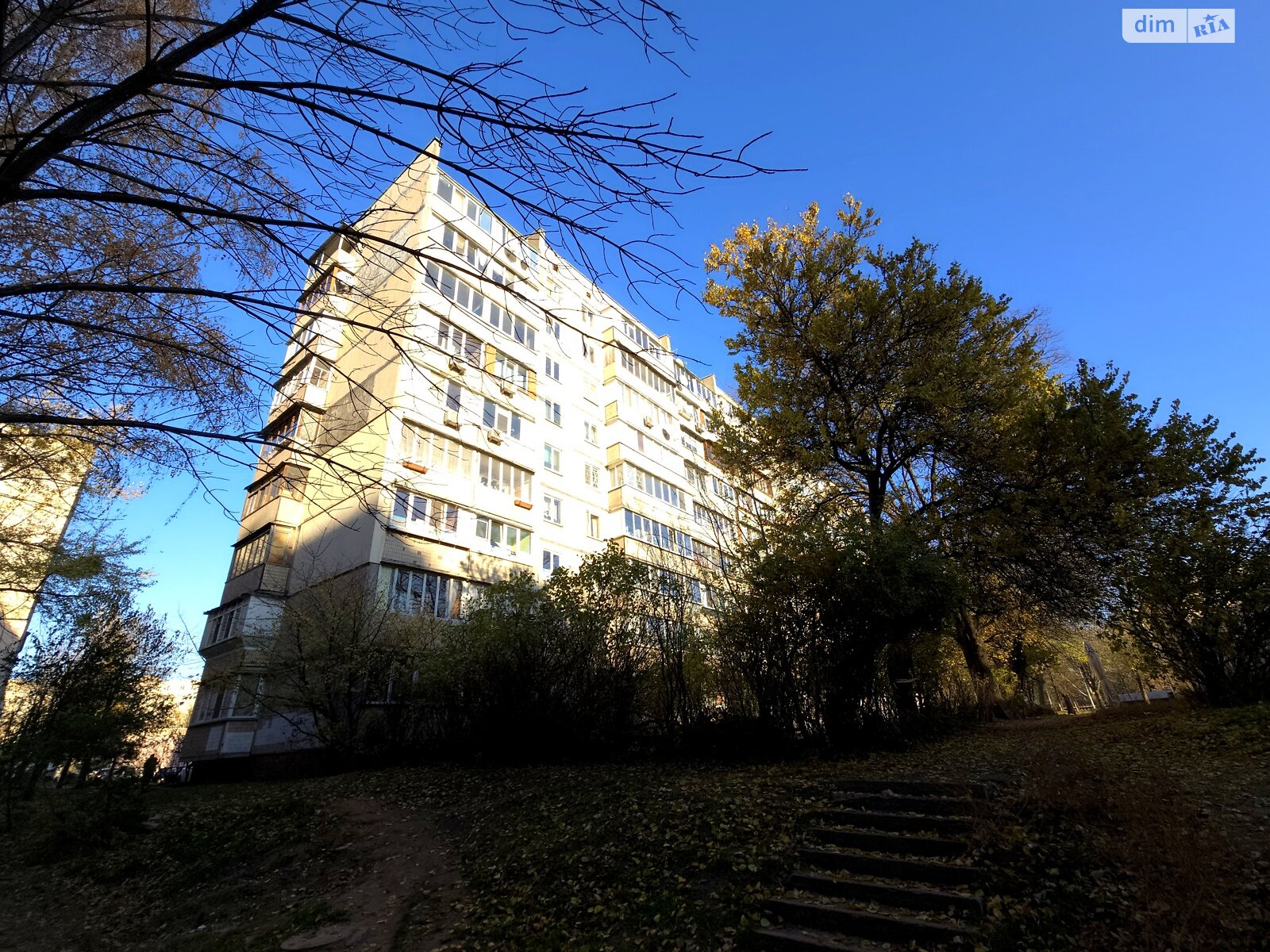 Продаж трикімнатної квартири в Києві, на вул. Григоровича-Барського 7, район Борщагівка фото 1 Продаж трикімнатної квартири в Києві, на вул. Григоровича-Барського 7, район Борщагівка фото 1