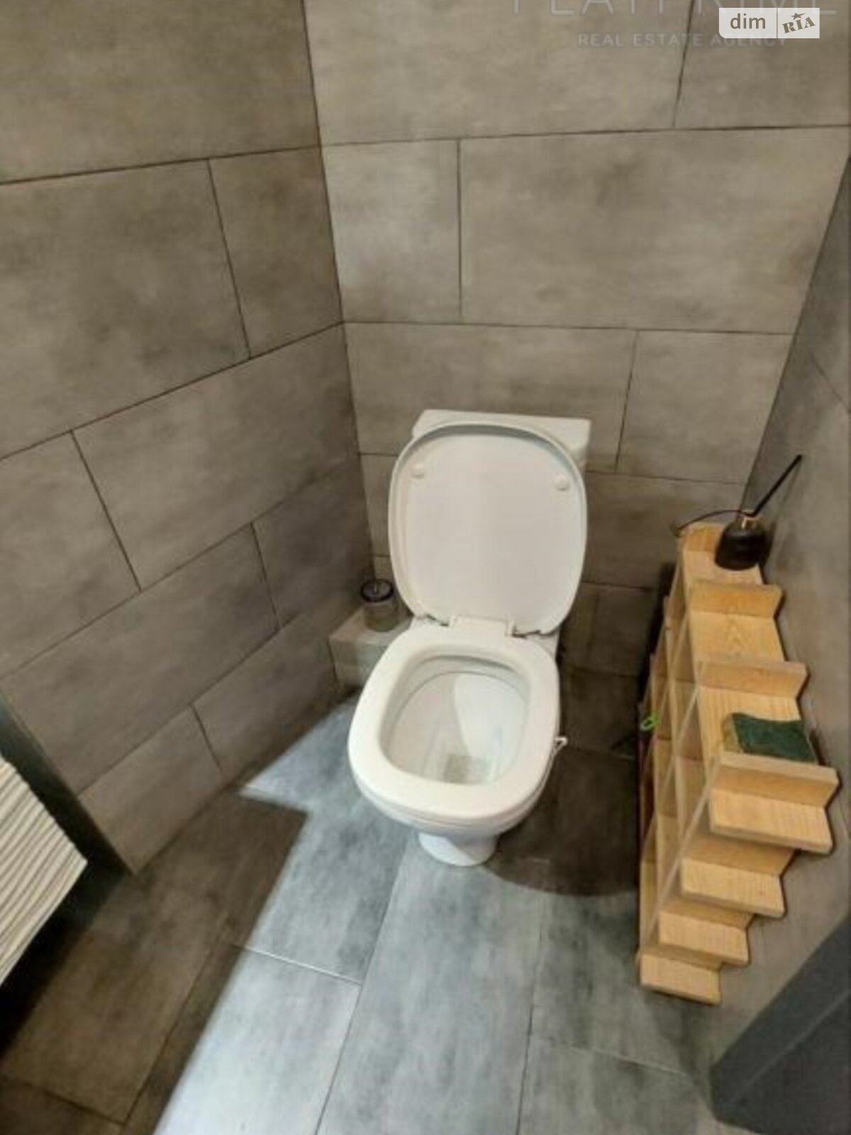Продажа трехкомнатной квартиры в Киеве, на ул. Жмеринская 36, район Борщаговка фото 1 Продажа трехкомнатной квартиры в Киеве, на ул. Жмеринская 36, район Борщаговка фото 1