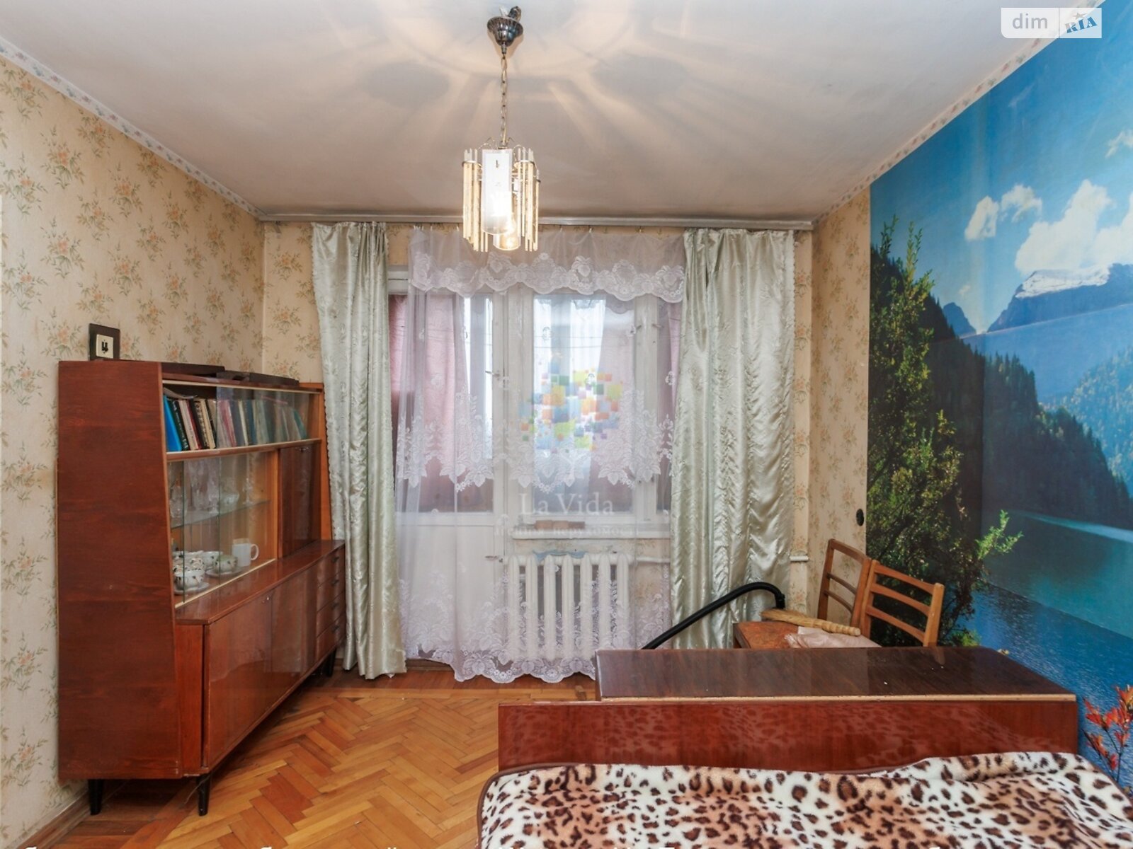 Продажа трехкомнатной квартиры в Киеве, на ул. Жмеринская 16, район Борщаговка фото 1 Продажа трехкомнатной квартиры в Киеве, на ул. Жмеринская 16, район Борщаговка фото 1