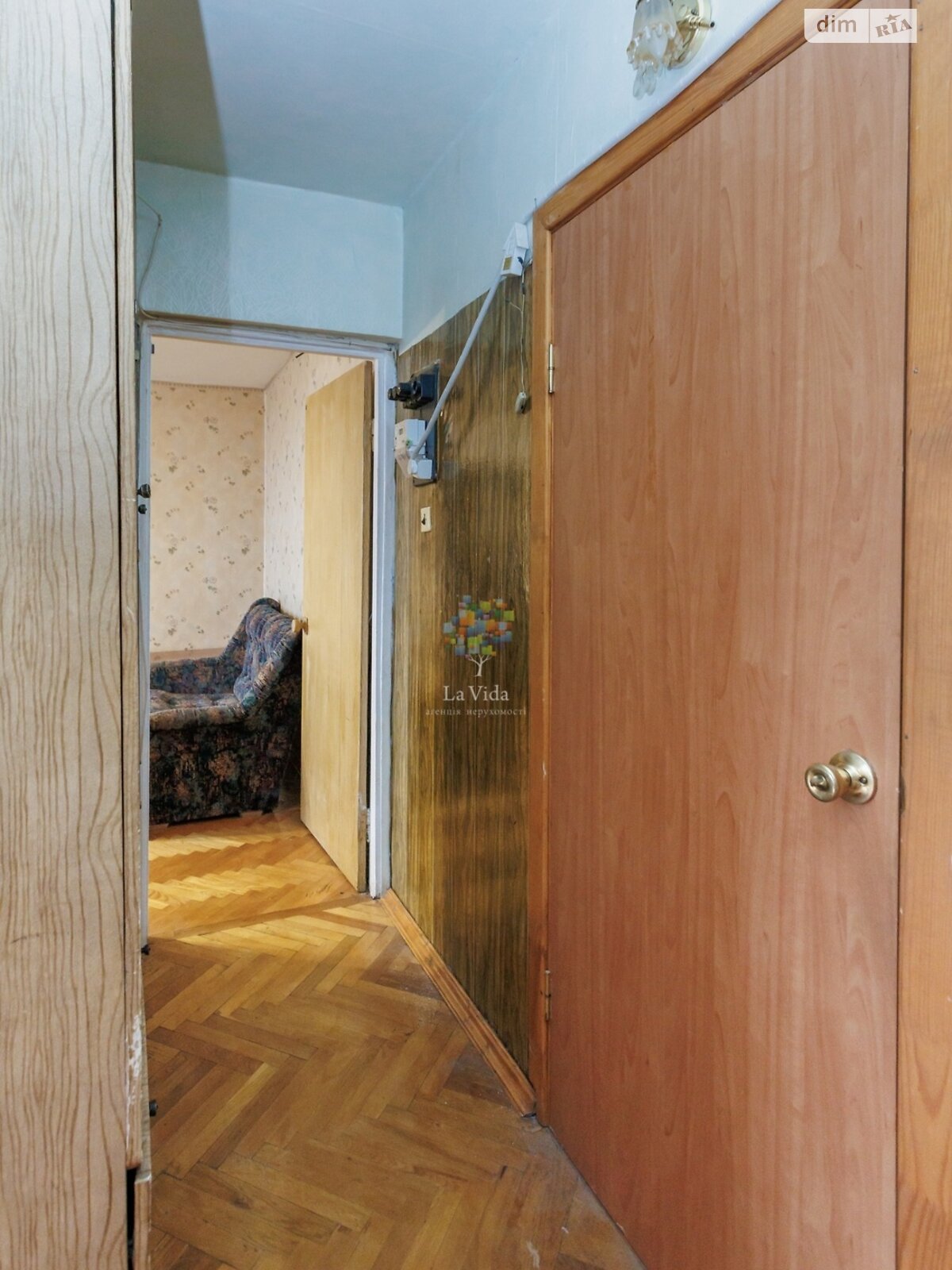 Продажа трехкомнатной квартиры в Киеве, на ул. Жмеринская 16, район Борщаговка фото 1 Продажа трехкомнатной квартиры в Киеве, на ул. Жмеринская 16, район Борщаговка фото 1